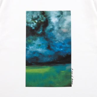 A scape of honesty Tシャツ