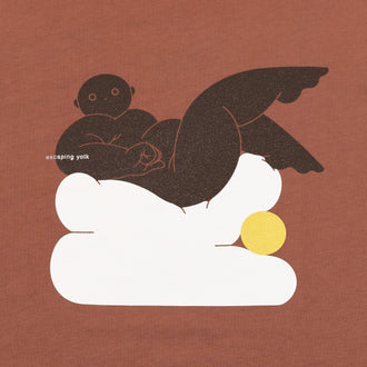Escaping yolk Tシャツ