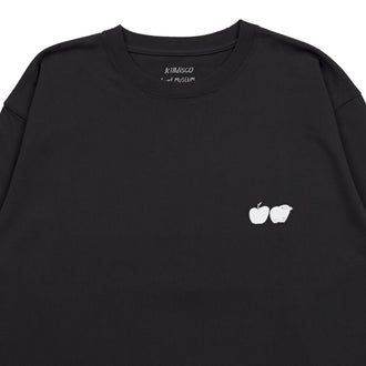 on common ground long-sleeved T-shirt