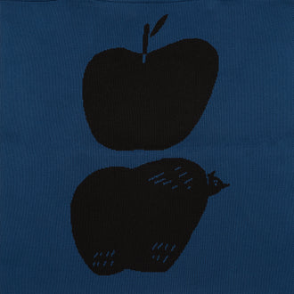 on common ground knit tote bag